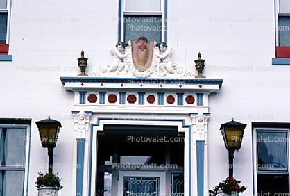 bar-Relief Angels, Crest, Doorway, Entrance, Shield, building, detail