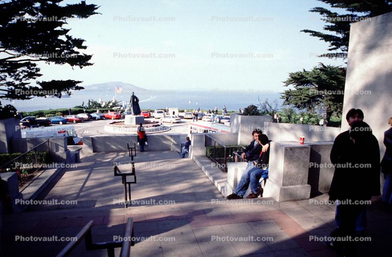 statue of Christopher Columbus, Coit Tower