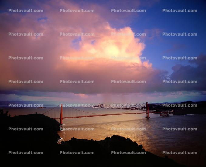 Golden Gate Bridge, Sunset, Sunclipse