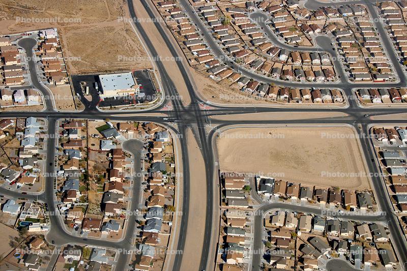 Urban Sprawl, Albuquerque, Intersection
