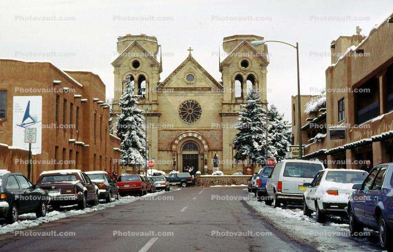 cars, ice, snow, street, Cathedral Basilica of Saint Francis of Assisi, Saint Francis Cathedral, Santa-Fe