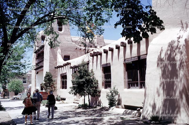 Downtown Building, Sidewalk, Santa-Fe