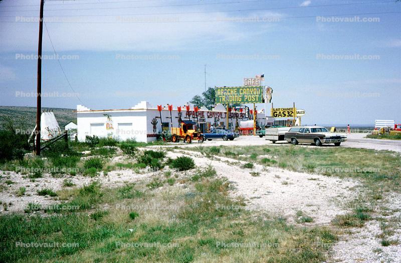 Apache Canyon Trading Post, White's City, 1960s