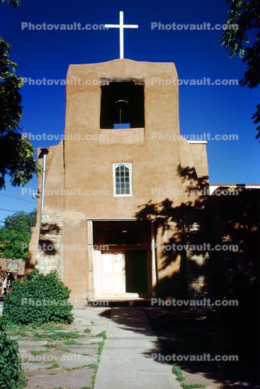 Santa Fe San Miguel Chapel, Cross, adobe building