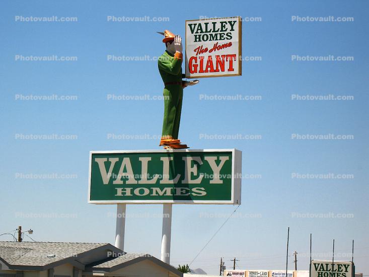 The Home Giant, Valley Homes, Pahrump