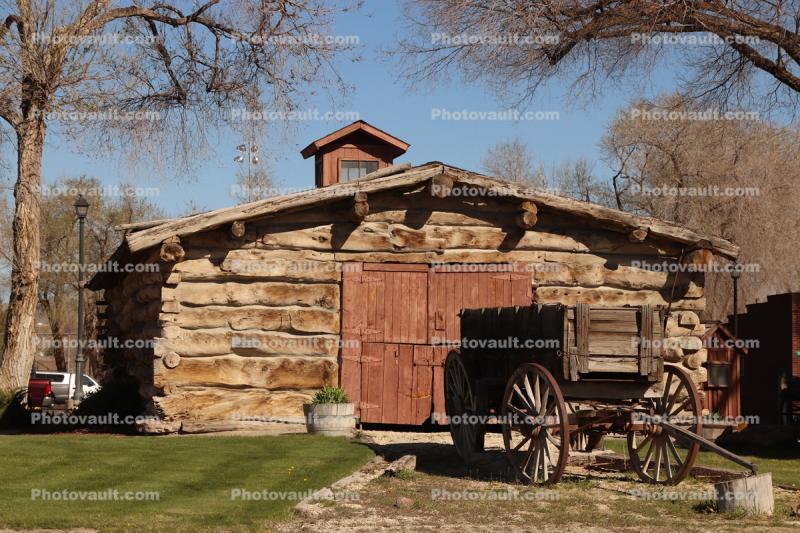 Log Cabin, Wagon, Elko, Northeastern Nevada Museum, building