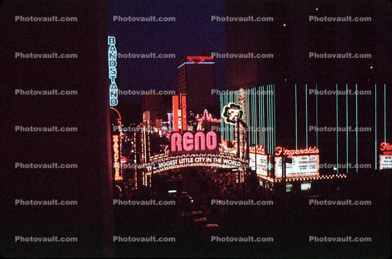 Reno Arch, neon lights