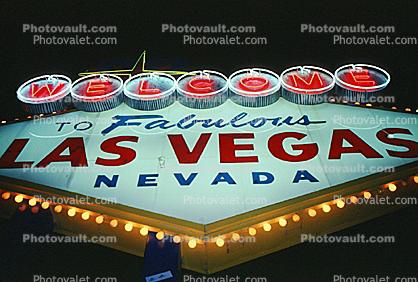 Las Vegas Welcome Sign, Welcome to Fabulous Las Vegas Nevada, Welcome Las Vegas, Sign, Signage, Nighttime, Night