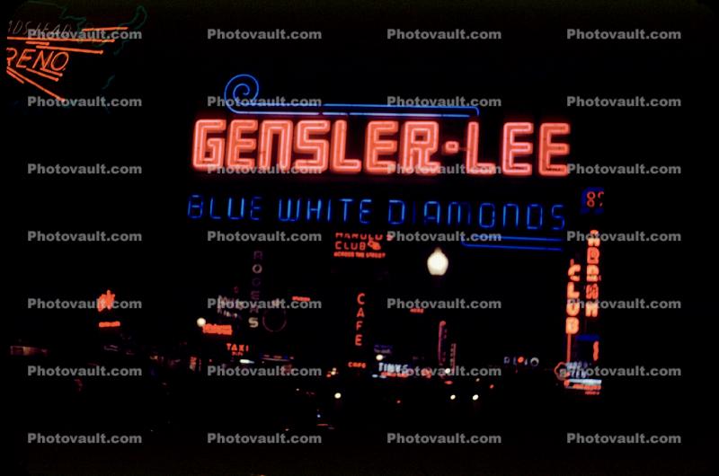 Gensler-Lee, Blue White Diamonds