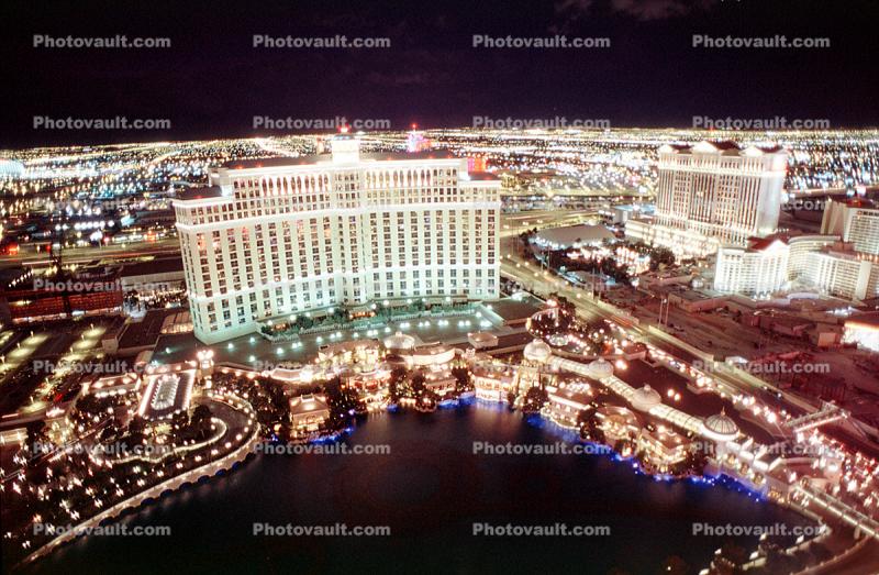 Bellagio, The Strip, Hotel, Night, Nighttime, Neon Signs, buildings, casino, street, Las Vegas Blvd