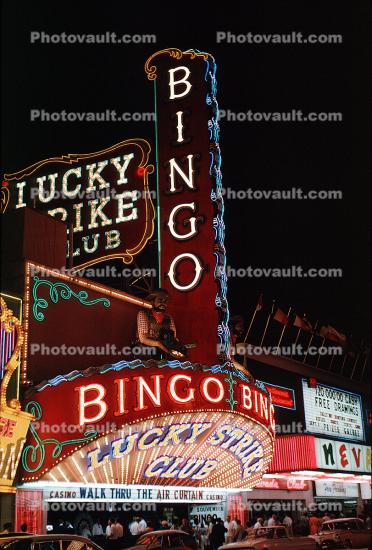 Bingo, Lucky Strike Club, Casino, Neon Lights, night, nighttime, building