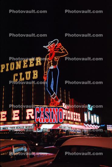 Pioneer Club, Casino, Neon signs, night, nighttime, buildings, Las Vegas, Nevada, Hotel, building, Cars, vehicles, Automobile, 1962, 1960s