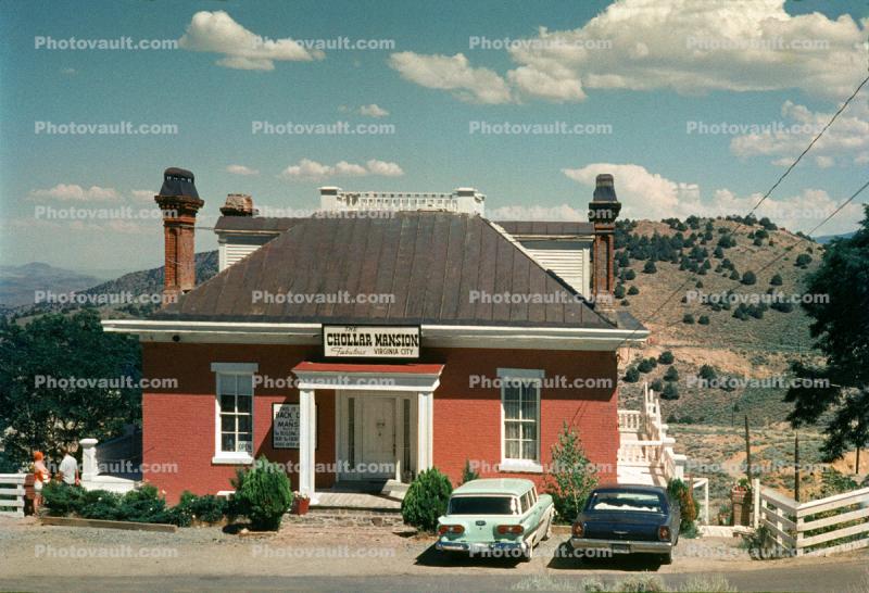 The Chollar House, Ford Station Wagon, Ford Calaxy, hill, August 3 1967, 1960s
