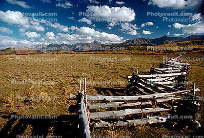 zig zag fence, Mountain Range, Ranch LandsTelluride, San Miguel County
