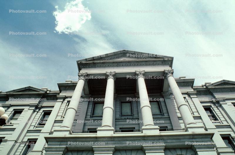 Capitol Building, columns