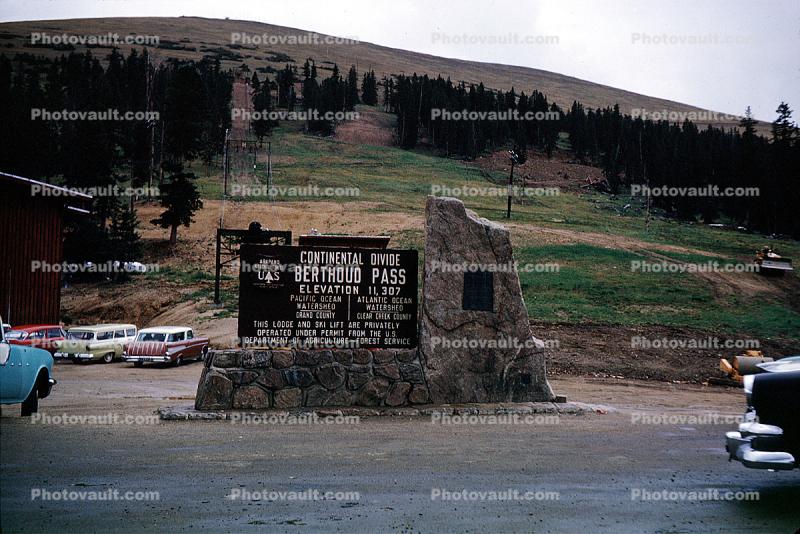 Berthoud Pass, Continental Divide, Cars, vehicles, Automobile, 1962, 1960s
