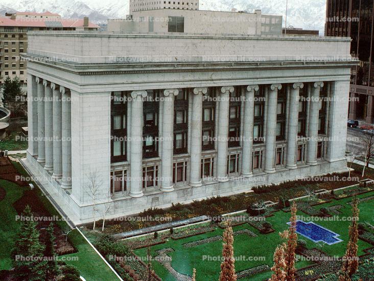 LDS Administration Building, columns, gardens