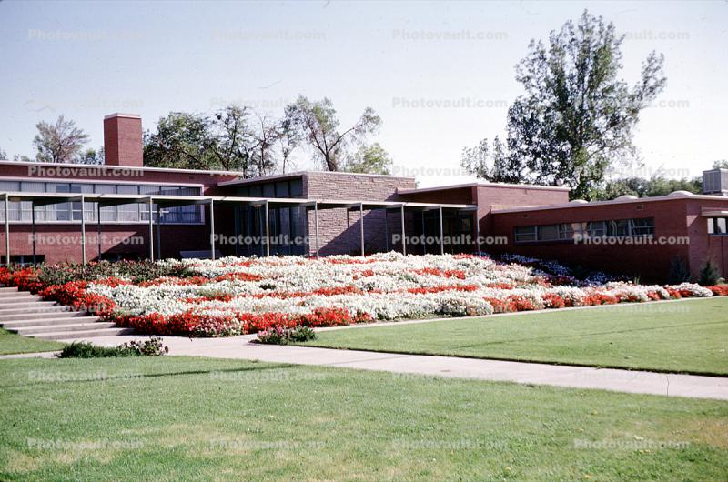 Garden, Lawn, Uintah building