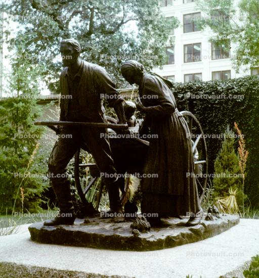 The Mormon Handcart Pioneer Monument, Statue, Migration, July 1972, 1970s