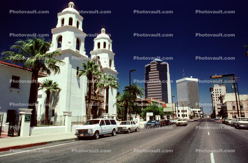 St Augustine Cathedral, Roman Catholic church, Diocese of Tucson, skyline, cars, Twin bell towers, vehicles, Automobile