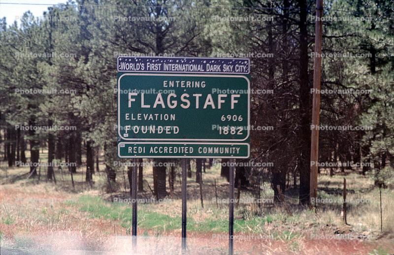 Flagstaff City Limits Sign