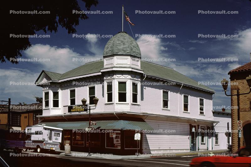 Kolln Hardware Store, Downtown Pleasanton building, landmark, 1982