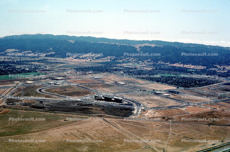 The New Business Park, Lots, Hill, Pleasanton Ridge, 20 August 1983
