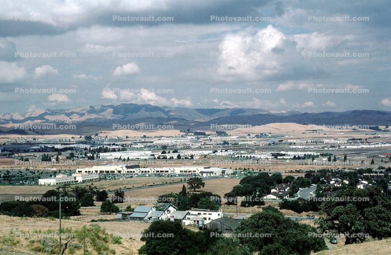 Business Park, Valley, Hills, 1 September 1983
