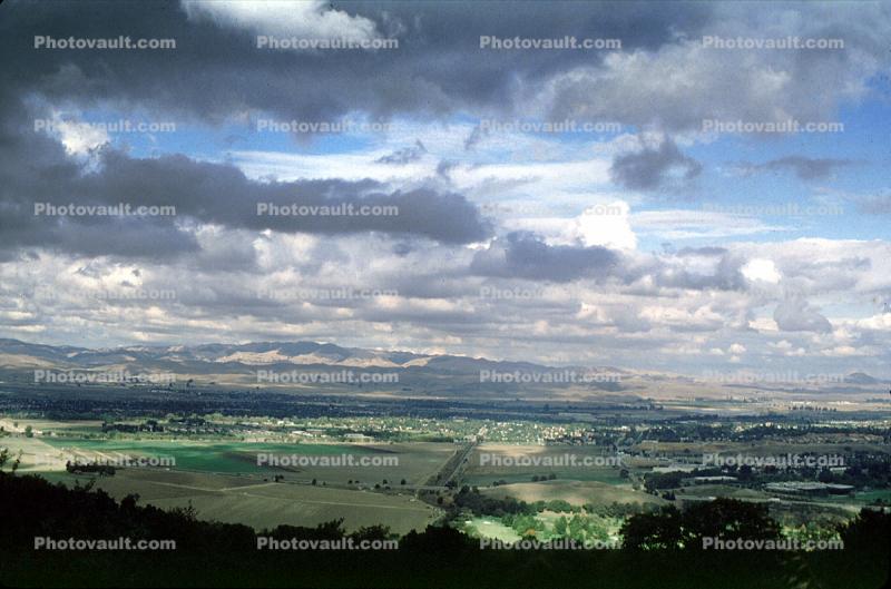 valley, clouds, 28 October 1983