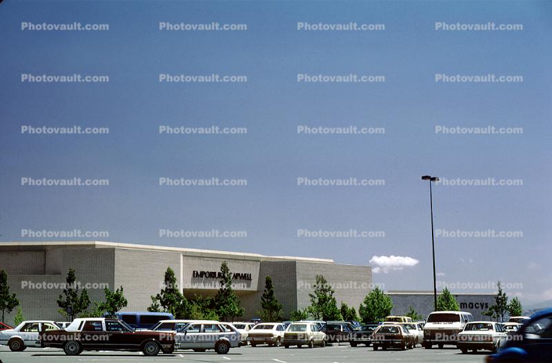 Emprium Capwell, Foothill Shopping Center, Cars, Automobiles, Vehicle, 11 May 1984