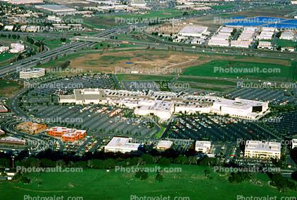 Foothill Shopping Center, parking lots, buildings, mall, suburbia, suburban, 22 April 1985