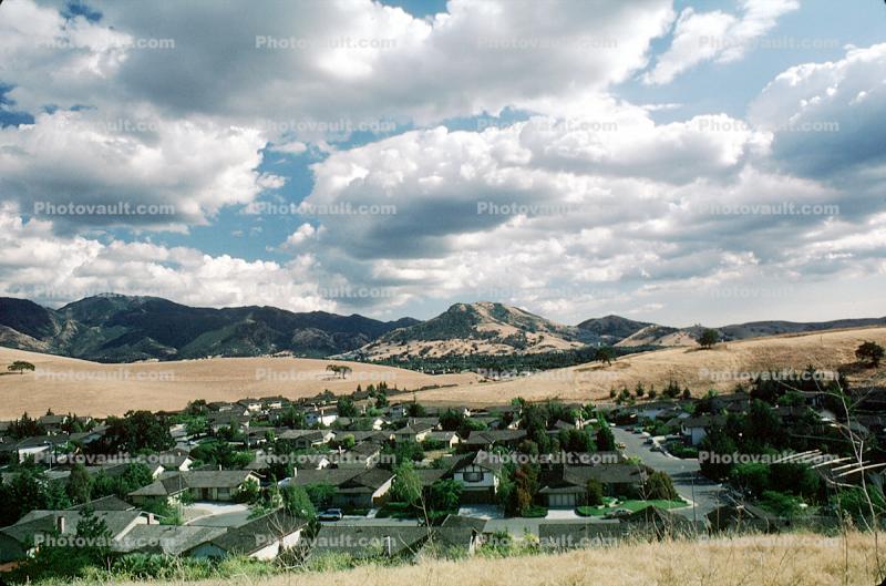Home, House, Single Family Dwelling Unit, suburbia, suburban, Cumulus Clouds, 6 June 1985