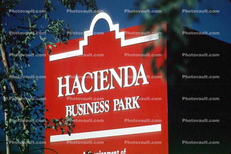Hacienda Business Park Sign, The Prudential and Callahan/Pentz, 1986, 18 November 1985