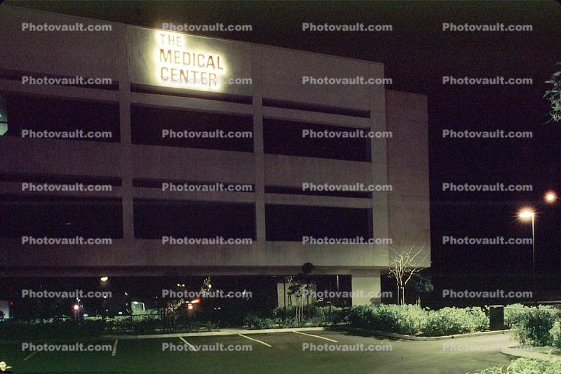 The Medical Center Building at Night, Nightime, 21 January 1986