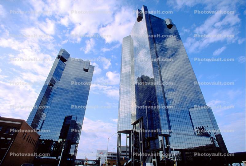 DR Horton Tower, Wells Fargo Tower, Sundance Square, Glass Skyscraper, Twin Glass Towers, Fort Worth, 22 March 1993