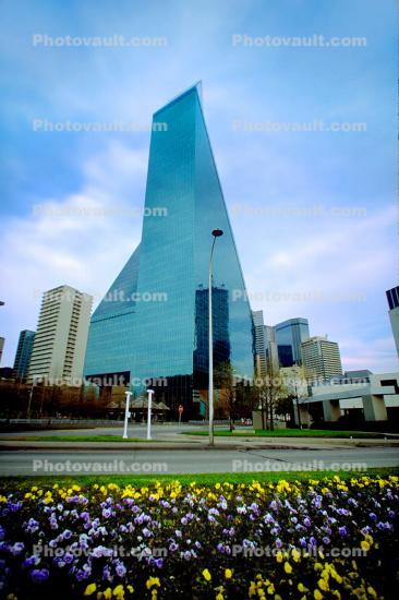 Fountain Place, Offic Tower, Downtown building, Garden, skyscraper, 22 March 1993