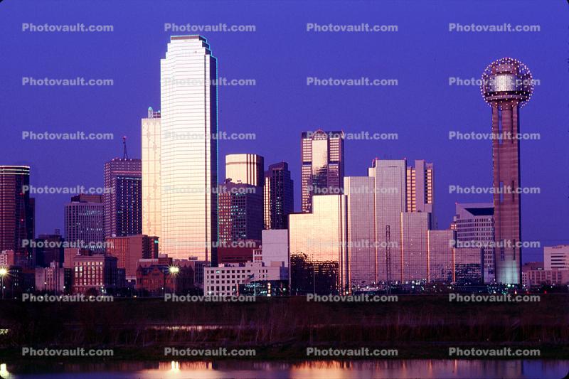 Dallas, Twilight, Dusk, Dawn, Dallas Skyline, buildings, reflection, 23 March 1993