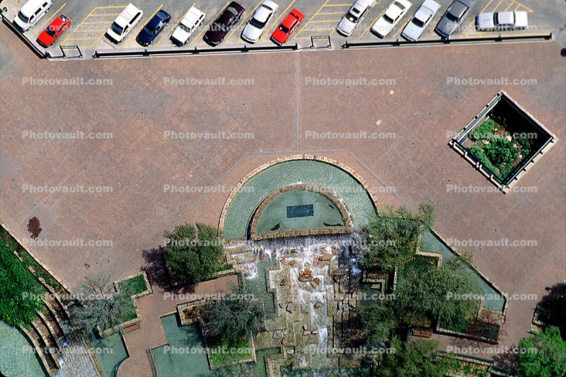 Water Fountain, aquatics, San Antonio, 25 March 1993