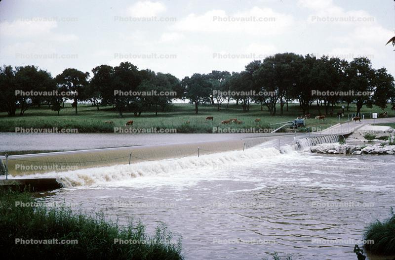 River, June 1972, 1970s