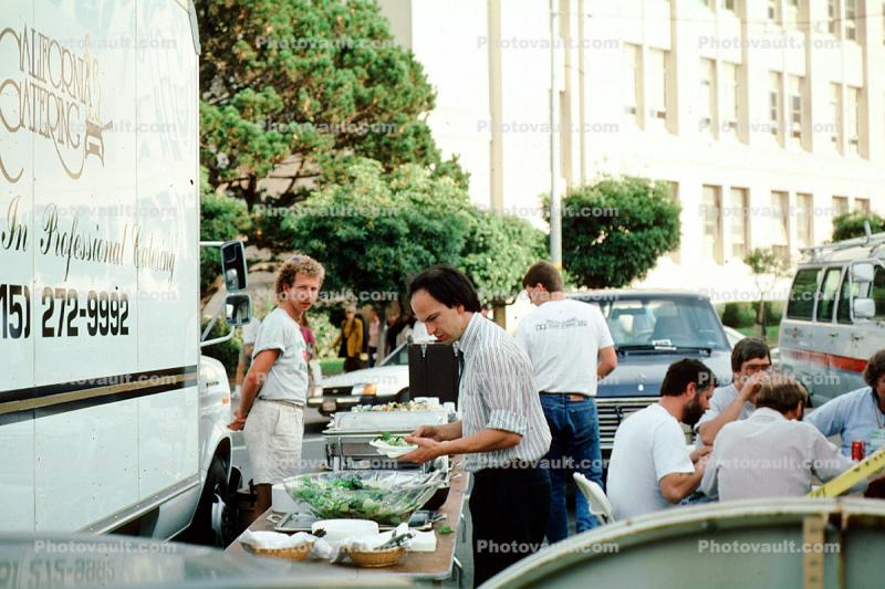 Food, Refugee Center, Marina district, Loma Prieta Earthquake (1989), 1980s