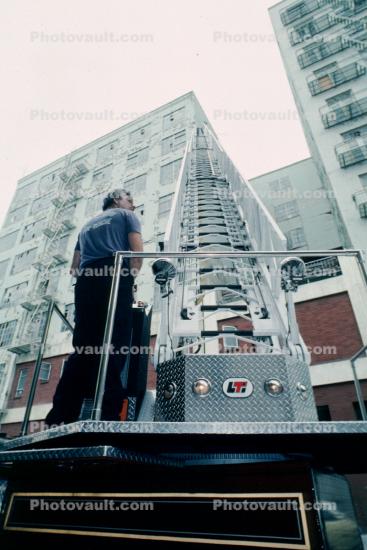 Ladder, Loma Prieta Earthquake (1989), 1980s, Fire Truck