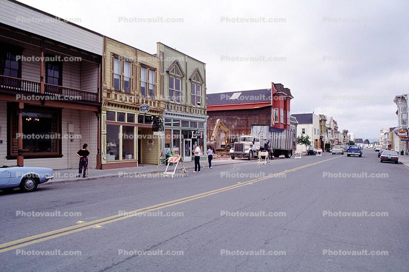 Main Street Historical District, May 1992, Destroyed, Building Structure