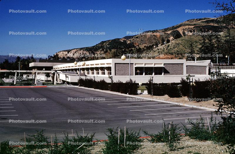 Parking Lot, Building, 1971 San Fernando Valley Earthquake