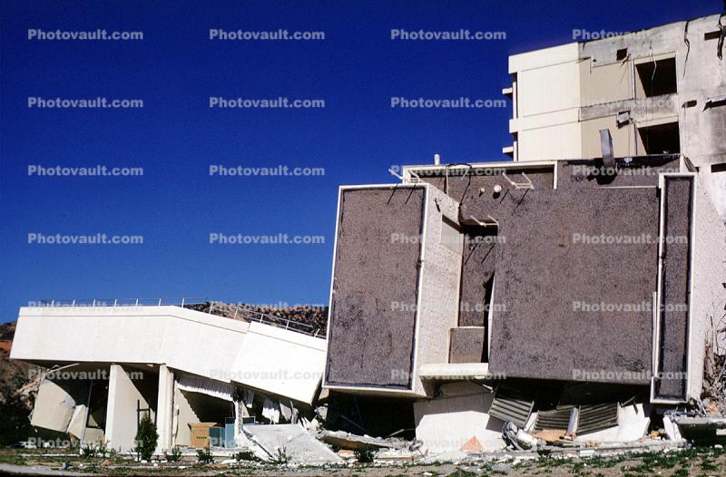 Olive View Hospital UCLA Medical Center, 1971 San Fernando Valley Earthquake