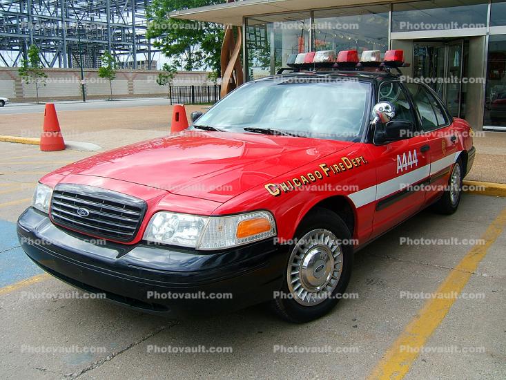 A444, Chicago Fire Department Ford Car, Squad Car