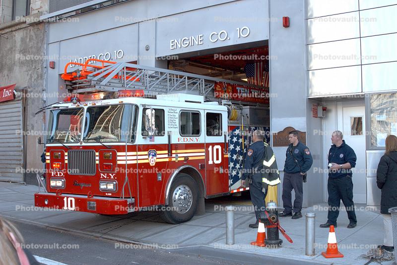 Seagrave Aerial ladder, Fire Truck, Engine Company 10