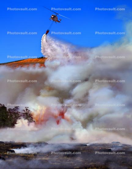 N481DF, 104, CDF, Cal Fire UH-1H Super Huey, Stony Point Road Fire, Grassland, Sonoma County