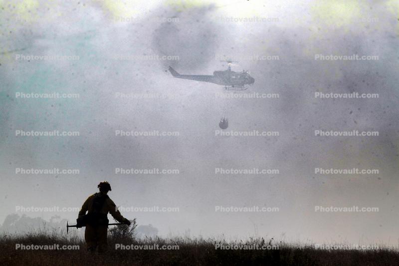 Firefighter, Hill, Smoke, N499DF, 101, Cal Fire UH-1H Super Huey
