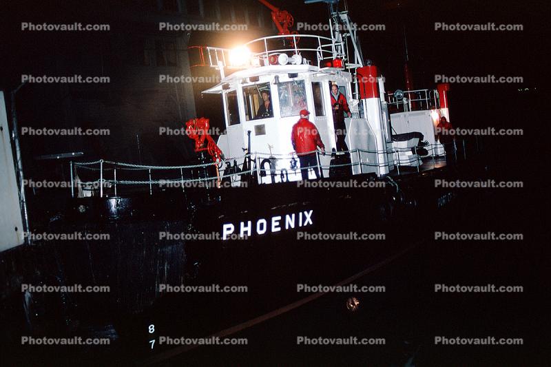 fireboat Phoenix, Pier fire, San Francisco, fireboat-Phoenix