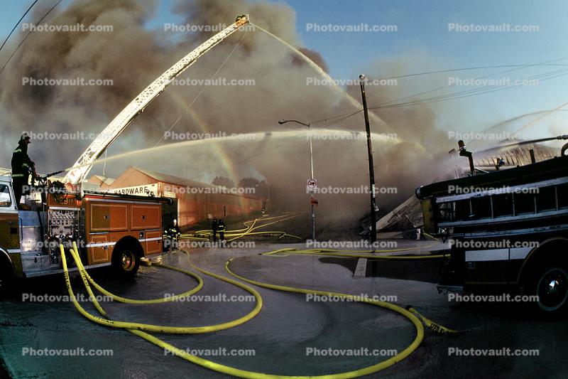 Mississippi street and Mariposa street, Smoke, Firefighters, Firemen, water